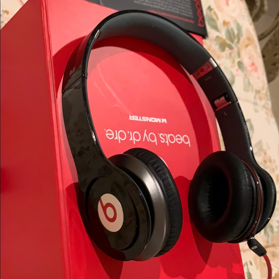 Beats By Dr Dre Solo Hd Headphones